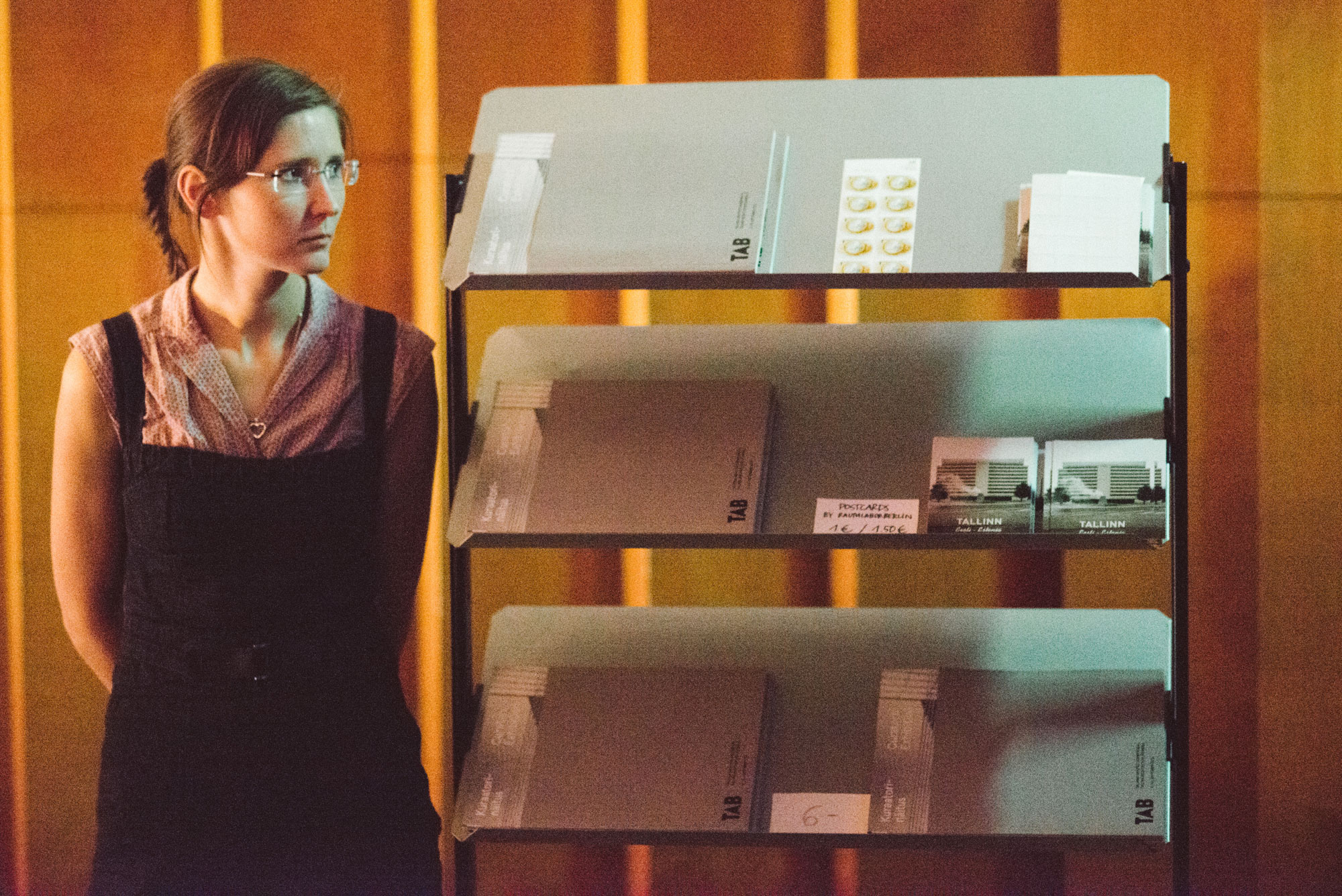 monument-postcard-03-(c)-tonu-tunnel