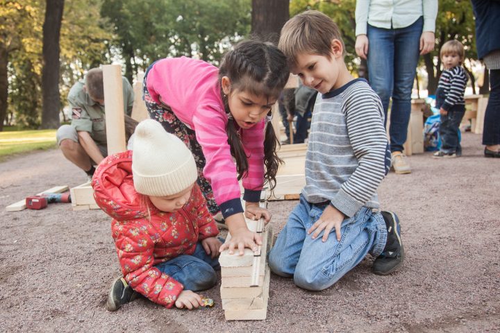 04©Creative_Association_of_Curators_TOK-EMMA_raumlaborberlin-Olga_Zubova